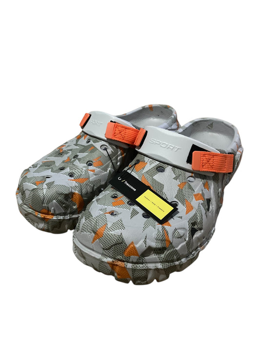 Treccone Mens Breathable Clogs